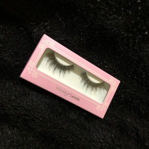 House of Lashes Featherette Lashes